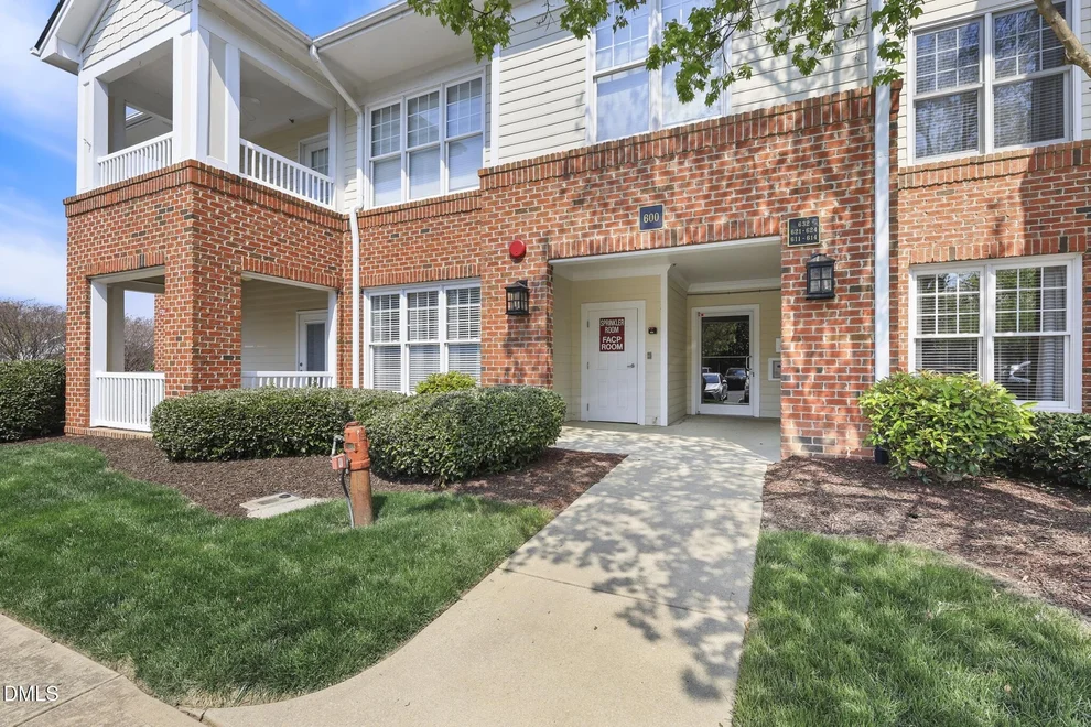 Unit for sale at 623 Waterford Lake Drive, Cary, NC 27519