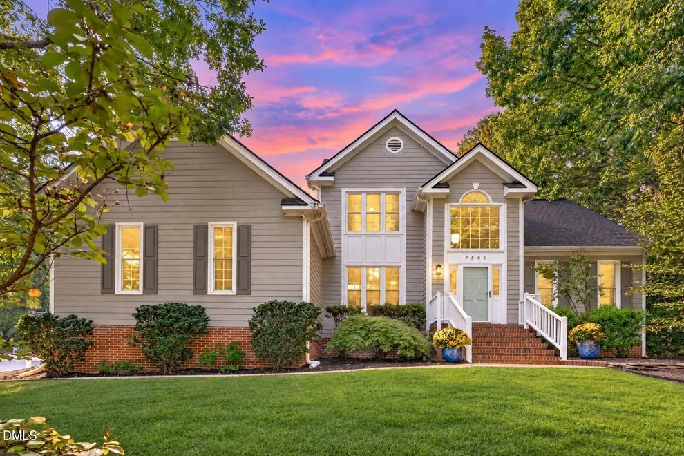 Unit for sale at 9501 Meadowmont Lane, Raleigh, NC 27615