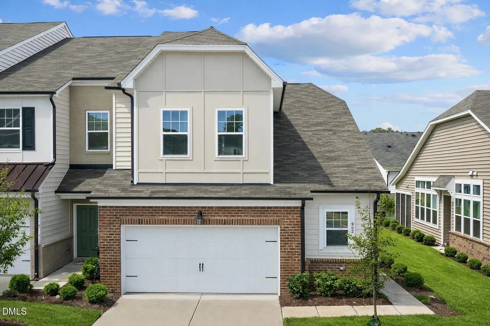 Unit for sale at 902 Talbot Place, Durham, NC 27703