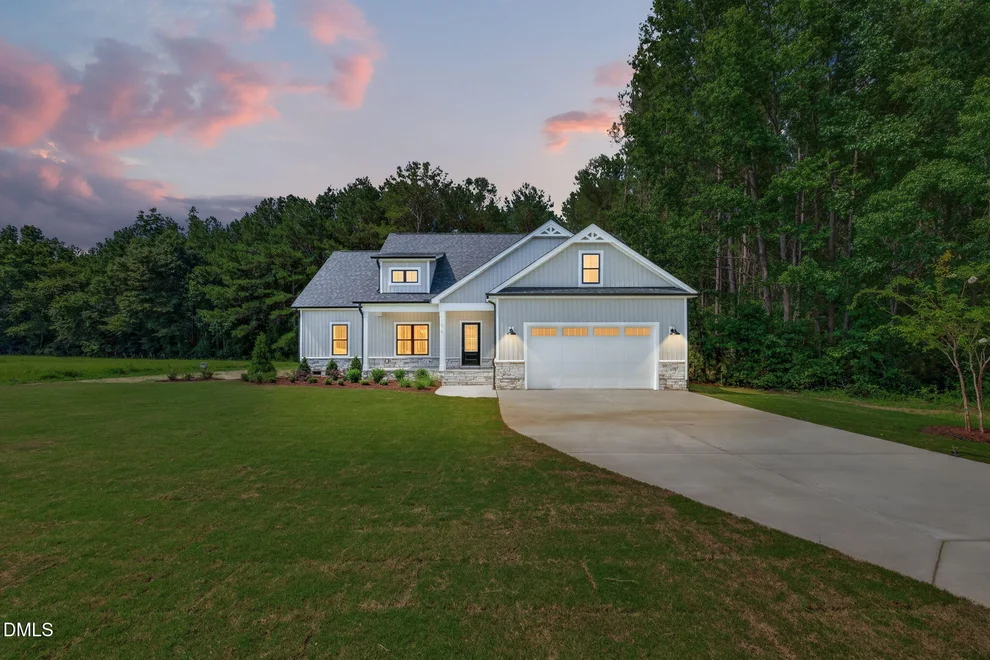 Unit for sale at 1016 Crocker Road, Smithfield, NC 27577