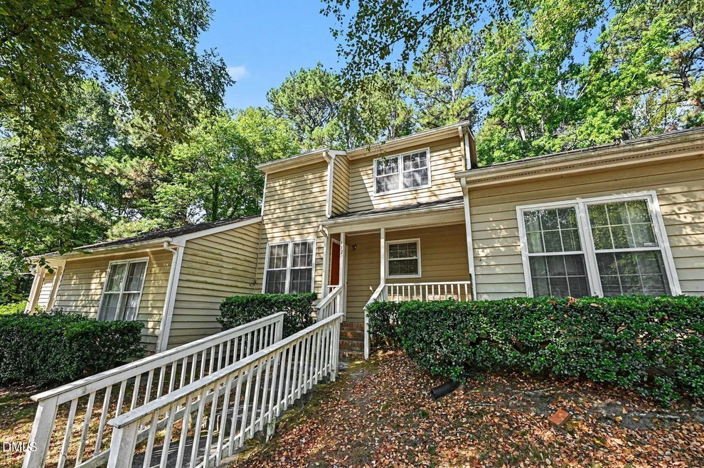 Unit for sale at 112 Hollow Oak Drive, Durham, NC 27713