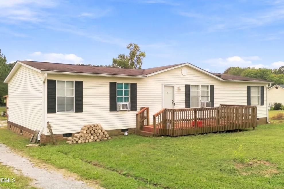 Unit for sale at 175 Sun Oaks Court, Benson, NC 27504