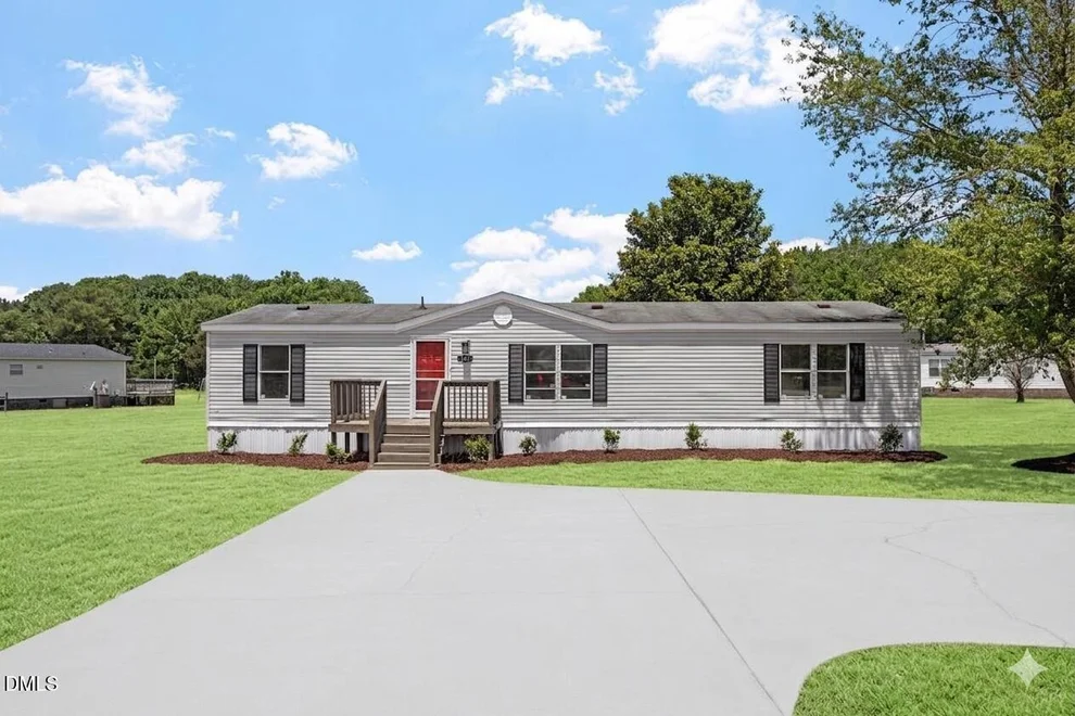 Unit for sale at 105 Stone Glen Place, Pikeville, NC 27863