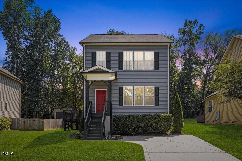 Unit for sale at 324 Chamberlain Drive, Clayton, NC 27527