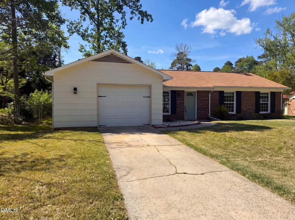 Unit for sale at 4105 Toroella Street, Durham, NC 27704