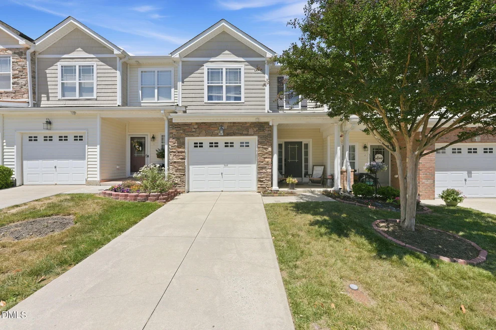 Photo of 4019 Comrie Lane, Burlington, NC 27215