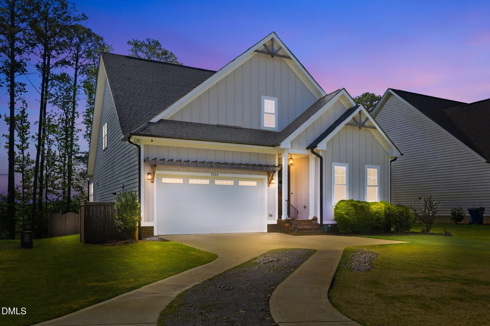Unit for sale at 7524 Pinecrest Road, Raleigh, NC 27613