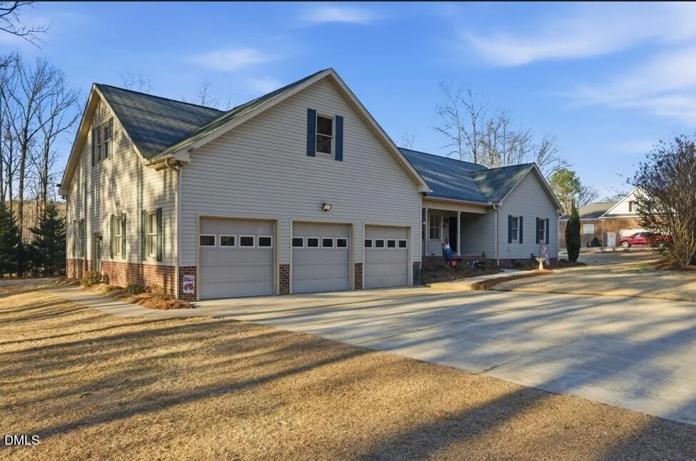 Unit for sale at 2045 Twin Acres Road, Clayton, NC 27520