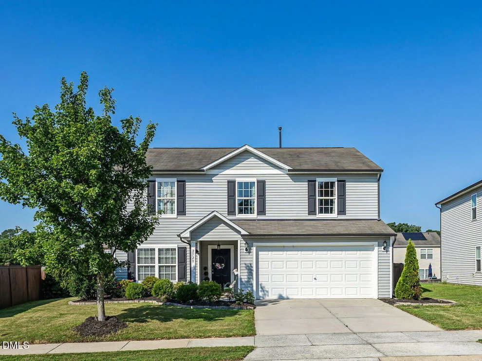 Unit for sale at 2529 Tummel Lane, Fuquay Varina, NC 27526