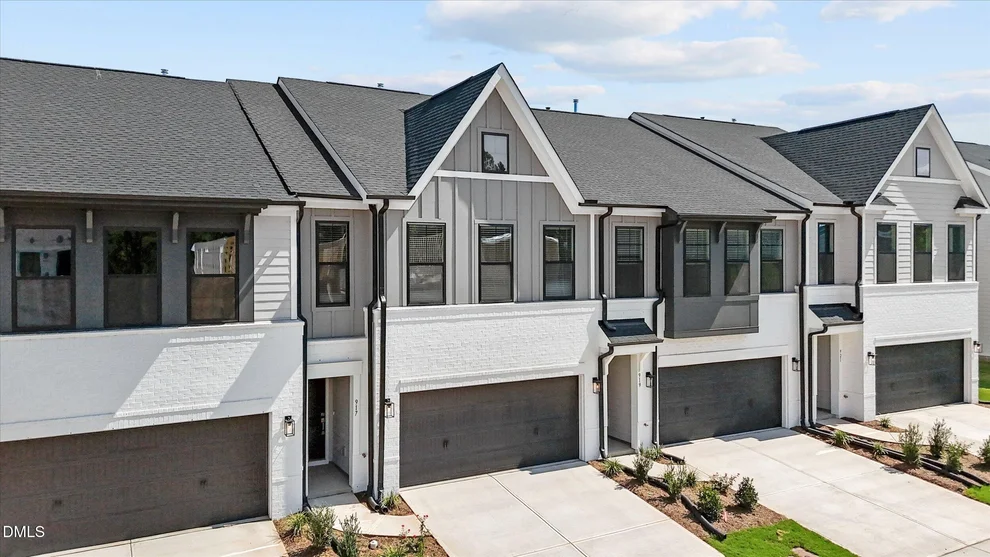 Unit for sale at 917 Westerland Way, Durham, NC 27703