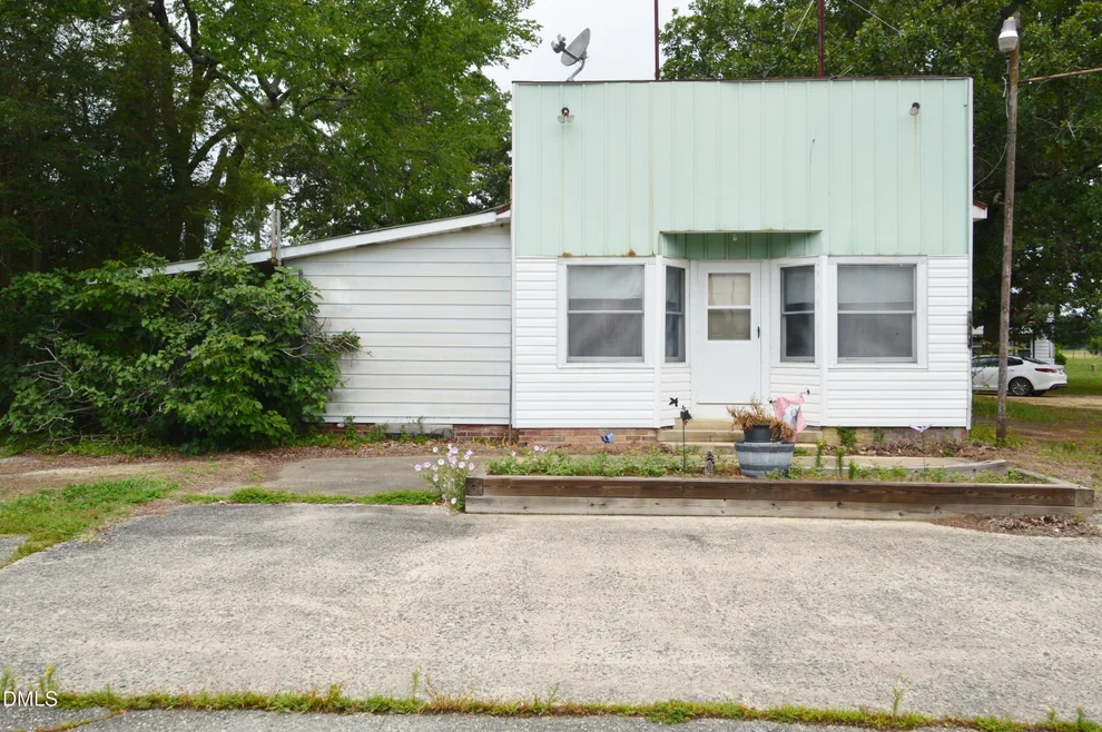 Unit for sale at 8671 S Nc 49 Highway, Snow Camp, NC 27349