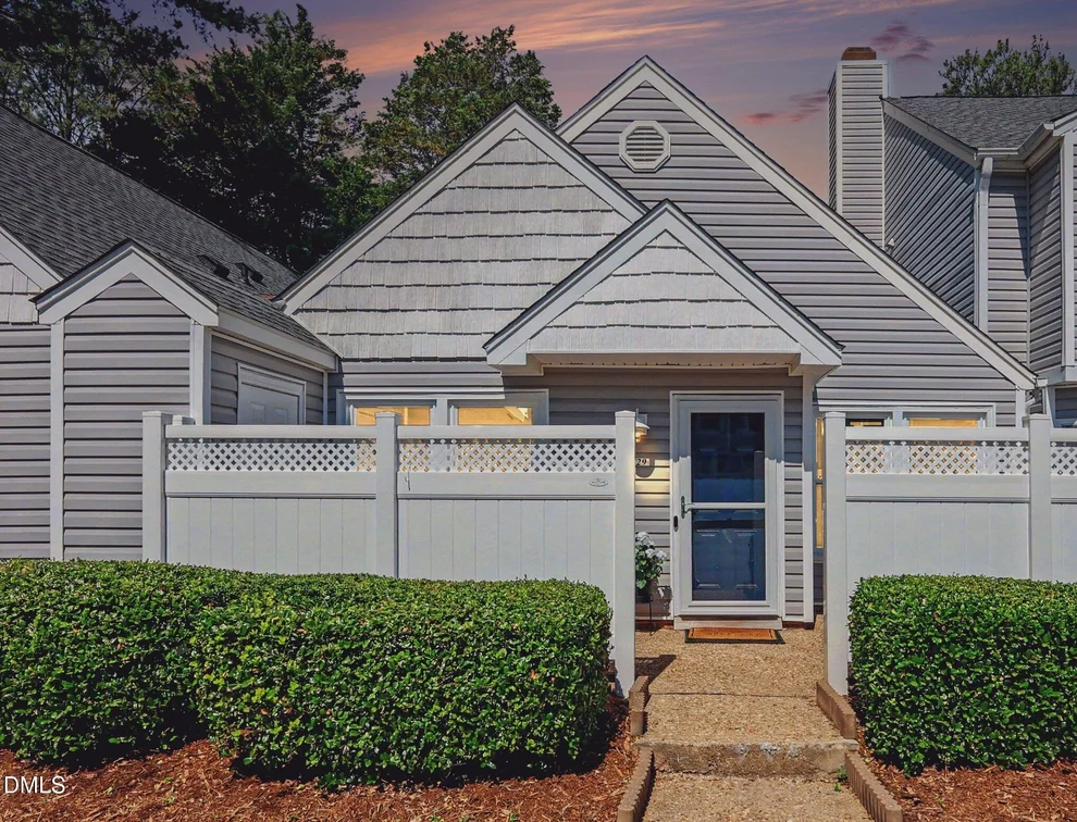 Unit for sale at 5029 Avenida Del Sol Drive, Raleigh, NC 27616