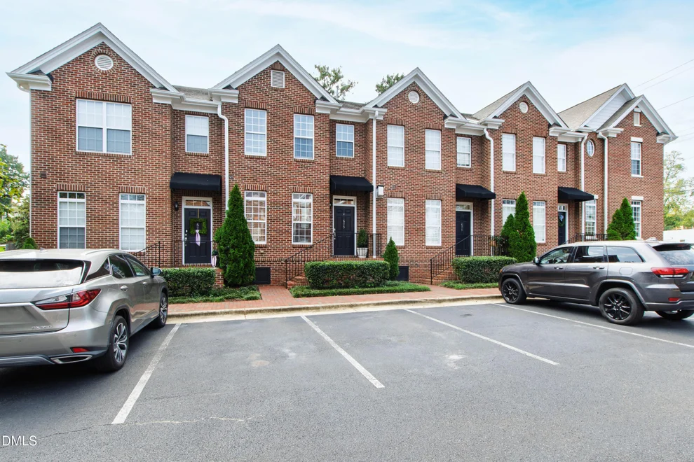 Unit for sale at 673 Highpark Lane, Raleigh, NC 27608
