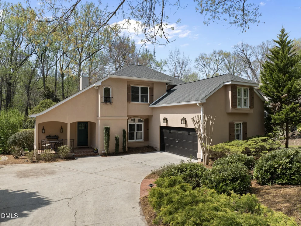 Unit for sale at 306 Helmsdale Drive, Chapel Hill, NC 27517
