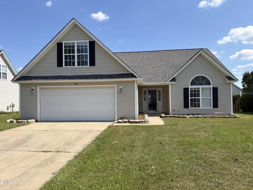 Unit for sale at 161 Bennington Drive, Raeford, NC 28376