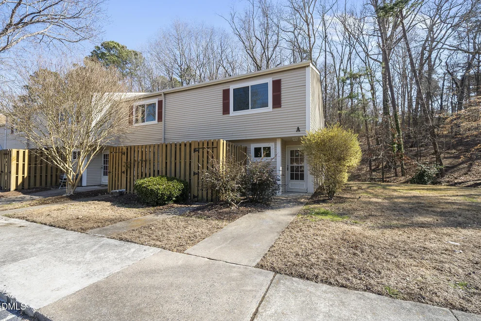 Unit for sale at 220 Elizabeth Street, Chapel Hill, NC 27514
