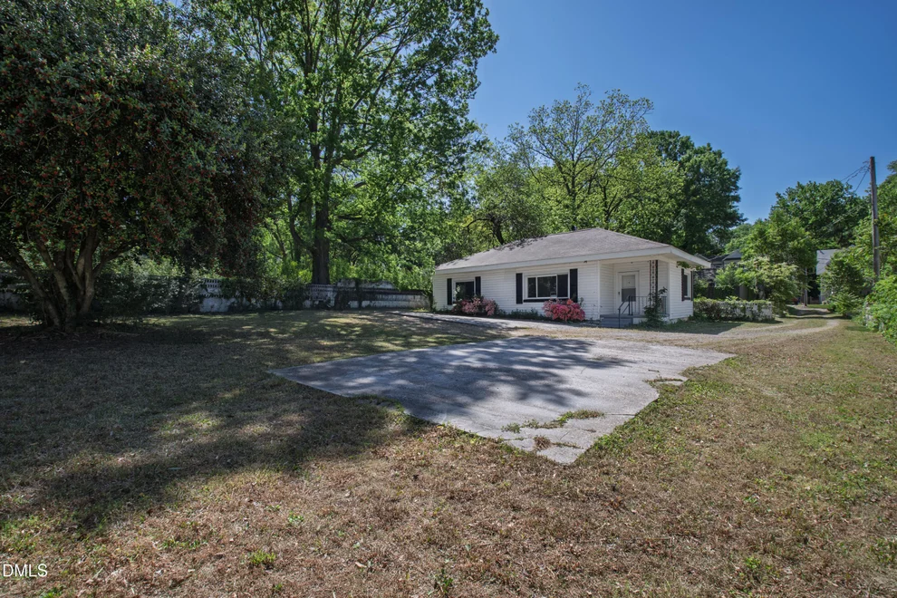Unit for sale at 2618 Bedford Avenue, Raleigh, NC 27607