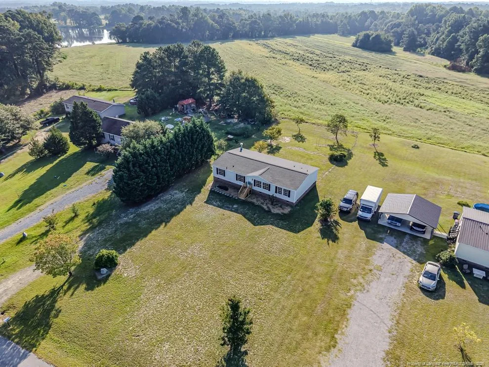 Unit for sale at 160 Water Hills Lane, Carthage, NC 28327