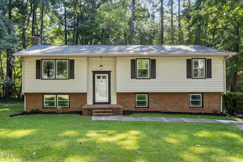 Unit for sale at 8305 Bells Lake Road, Apex, NC 27539