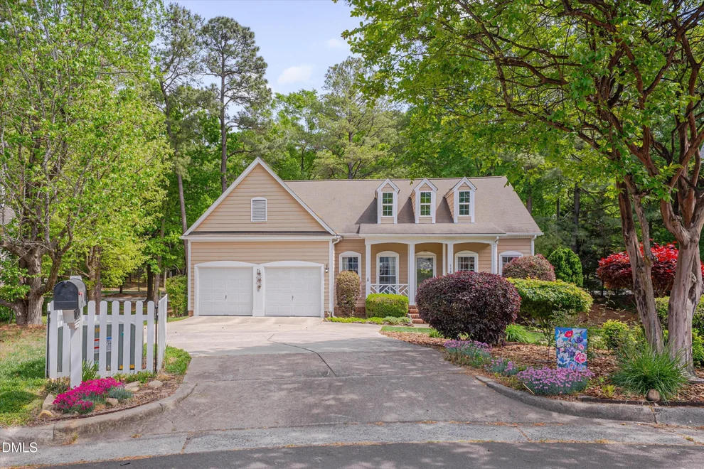 Unit for sale at 11804 Fairlie Place, Raleigh, NC 27613