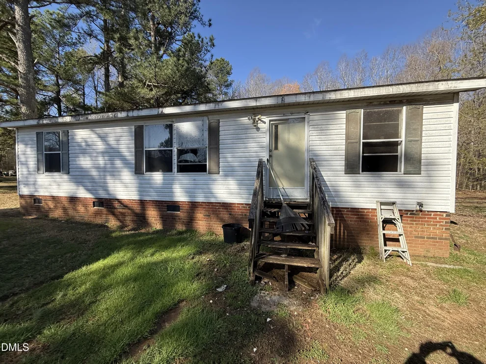 Unit for sale at 2320 Bigelow Lane, Efland, NC 27243