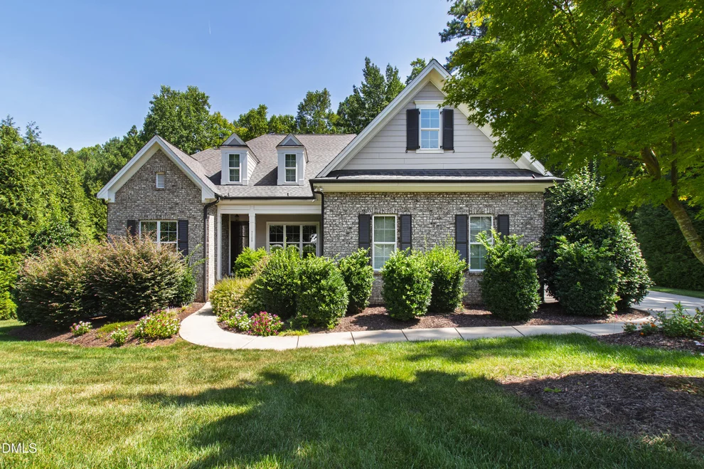 Unit for sale at 7108 Carries Reach Way, Raleigh, NC 27614
