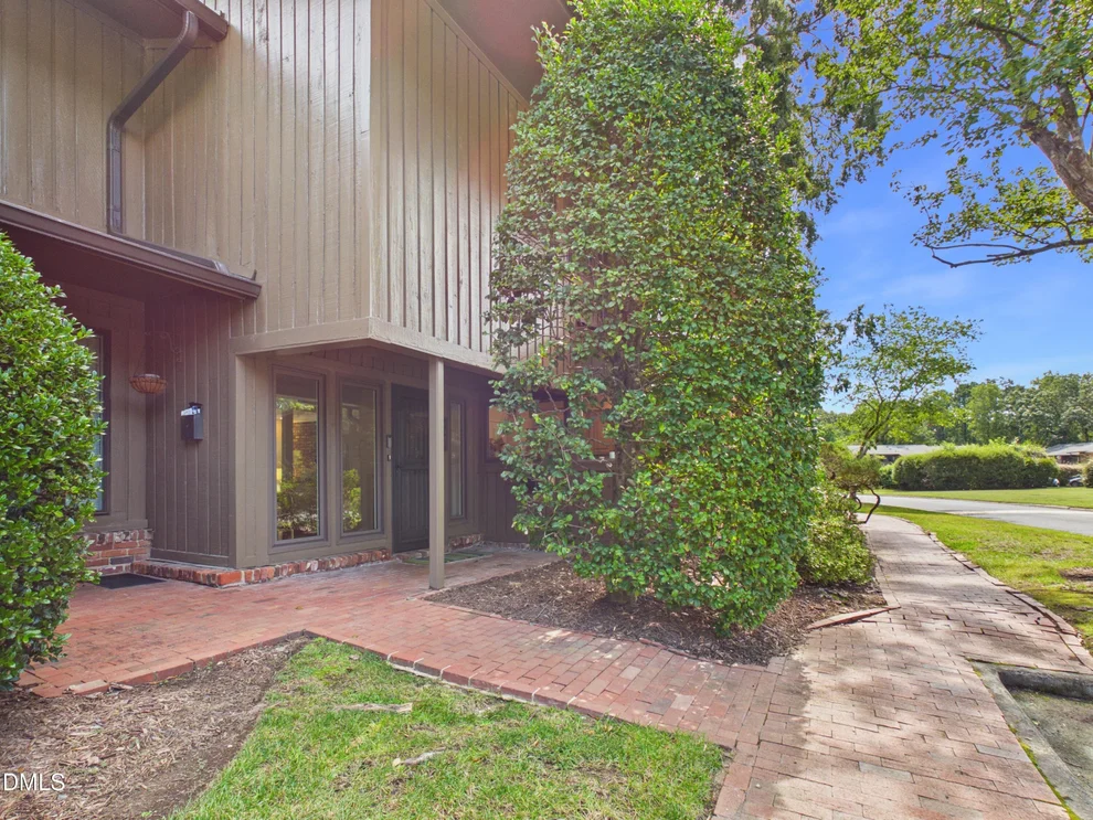 Unit for sale at 1407 Oak Tree Drive, Chapel Hill, NC 27517