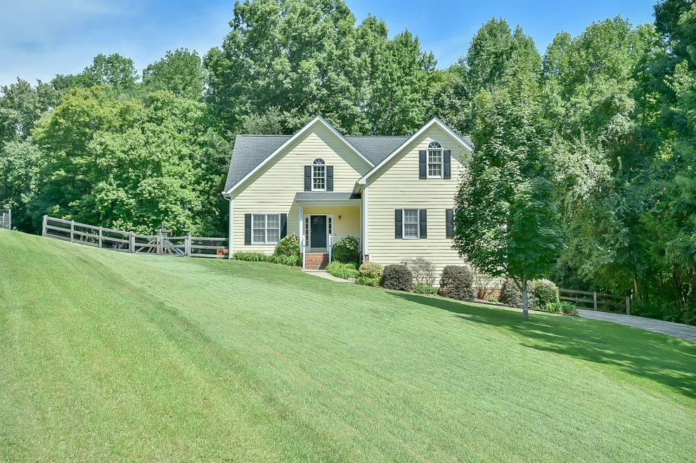 Unit for sale at 4522 Bracada Drive, Durham, NC 27705