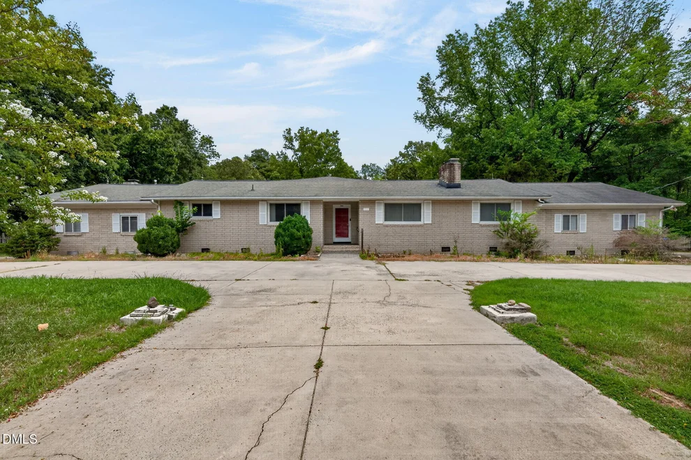 Unit for sale at 2903 Neville Road, Chapel Hill, NC 27516