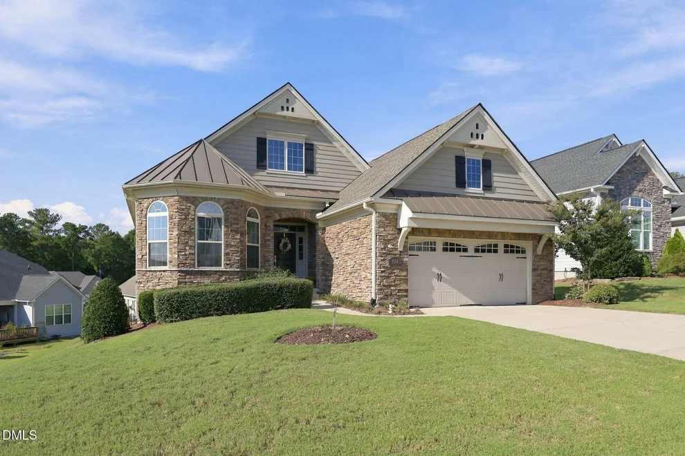 Unit for sale at 2534 Cedar Hedge Court, Apex, NC 27523