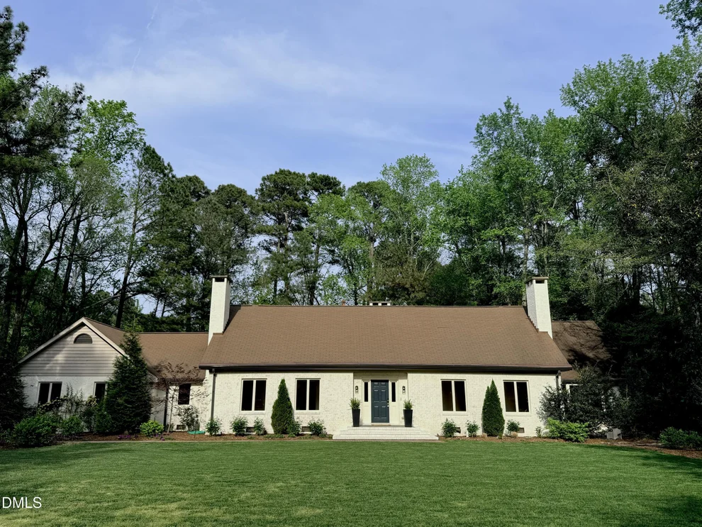 Unit for sale at 1023 Cleland Drive, Chapel Hill, NC 27517