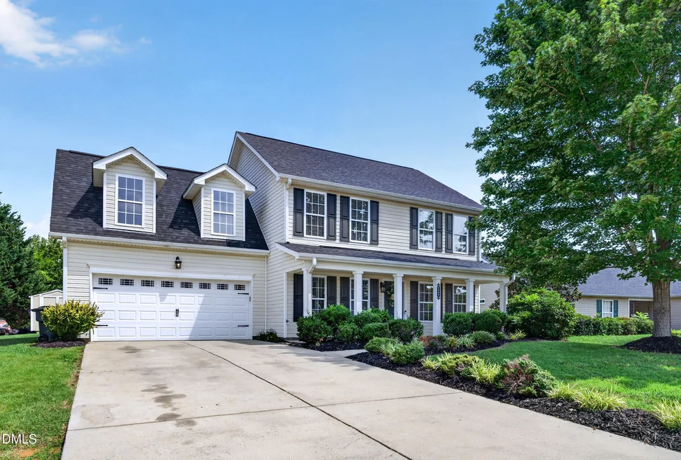 Unit for sale at 2509 Covington Loop, Graham, NC 27253