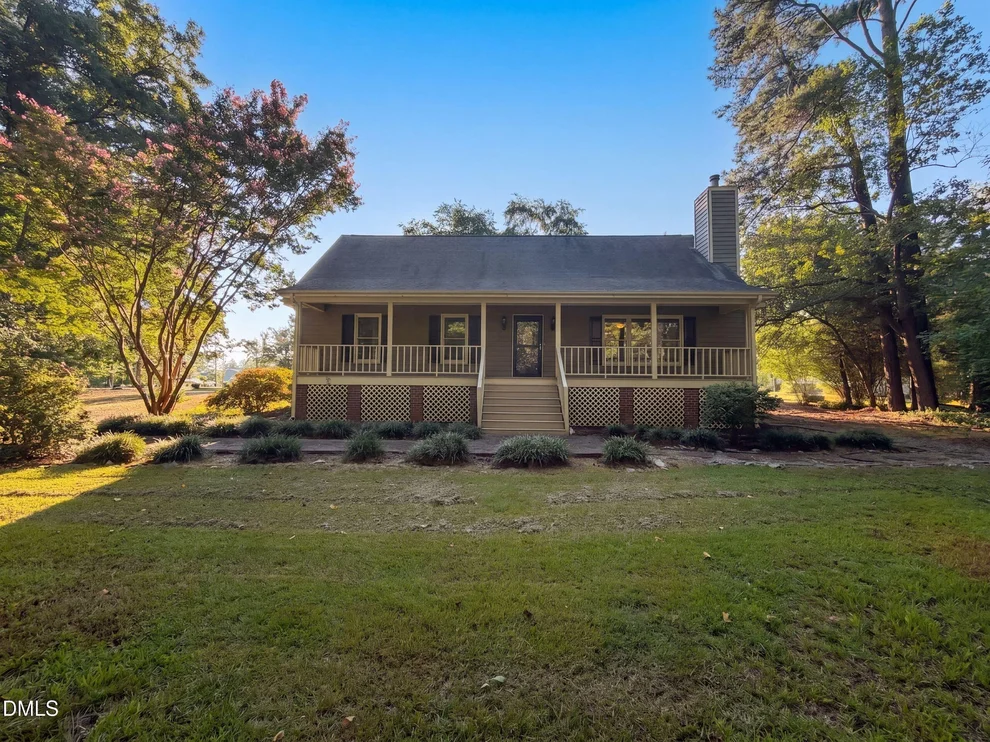 Unit for sale at 104 Rocktree Court, Fuquay Varina, NC 27526