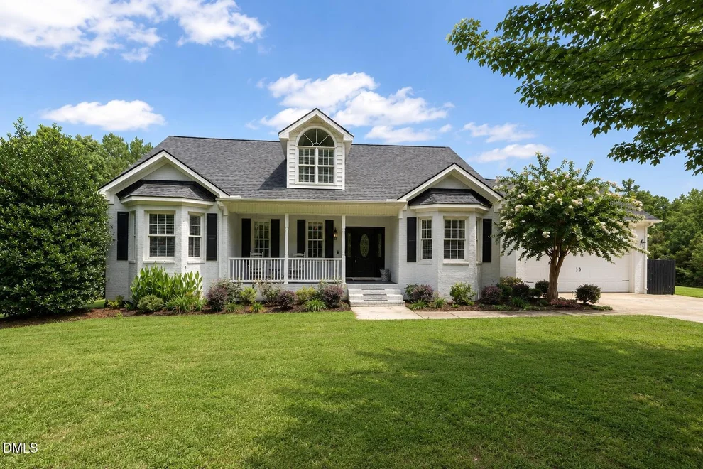 Unit for sale at 999 N O'neil Street, Clayton, NC 27520