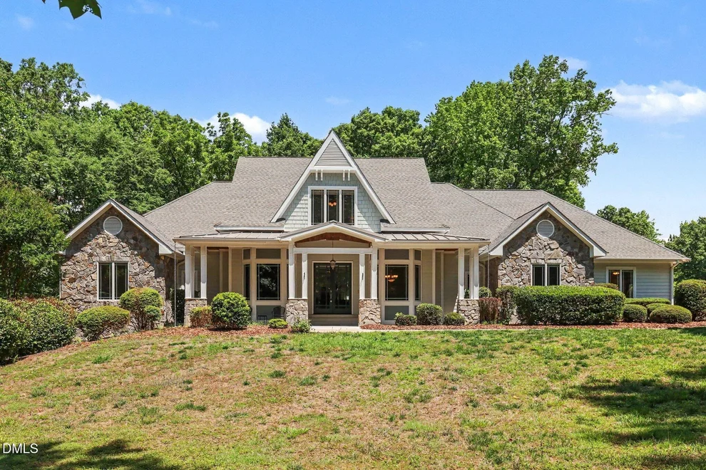 Unit for sale at 208 Meadow Run Drive, Chapel Hill, NC 27517