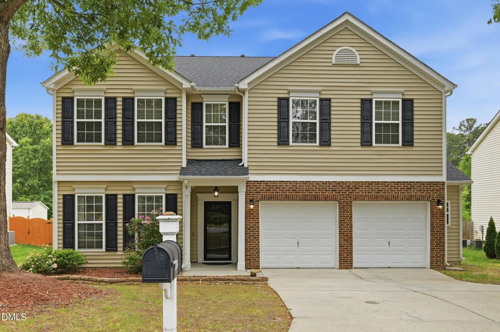 Unit for sale at 1804 Cedar Grove Drive, Durham, NC 27703