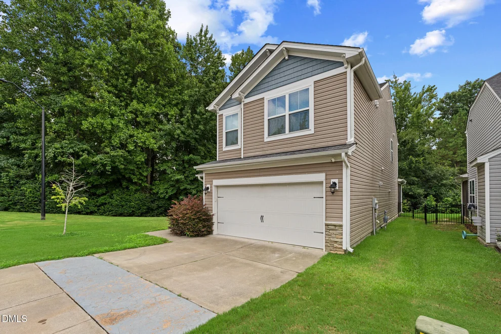 Unit for sale at 3964 White Kestrel Drive, Raleigh, NC 27616