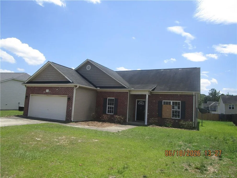 Unit for sale at 664 Broad Drive, Raeford, NC 28376