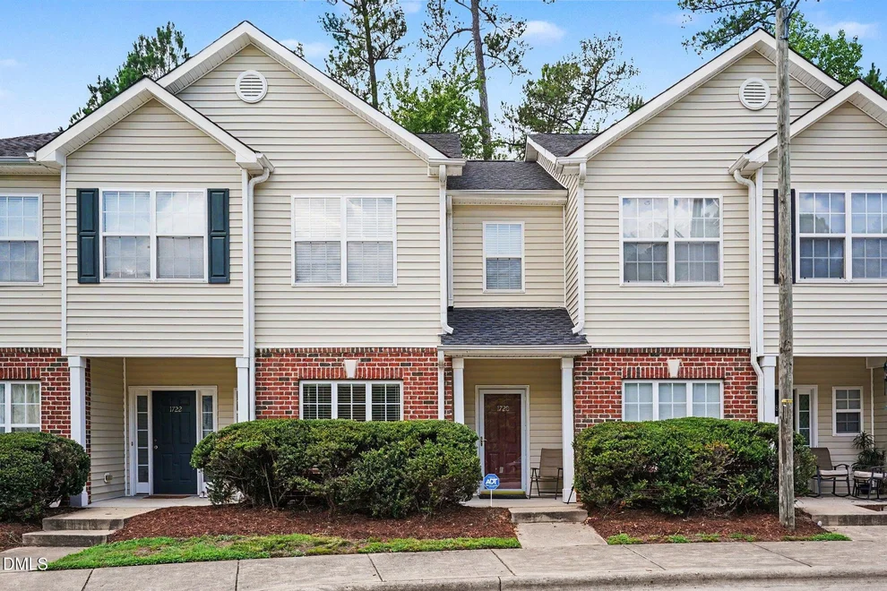 Unit for sale at 1720 Talon Ridge Way, Raleigh, NC 27610