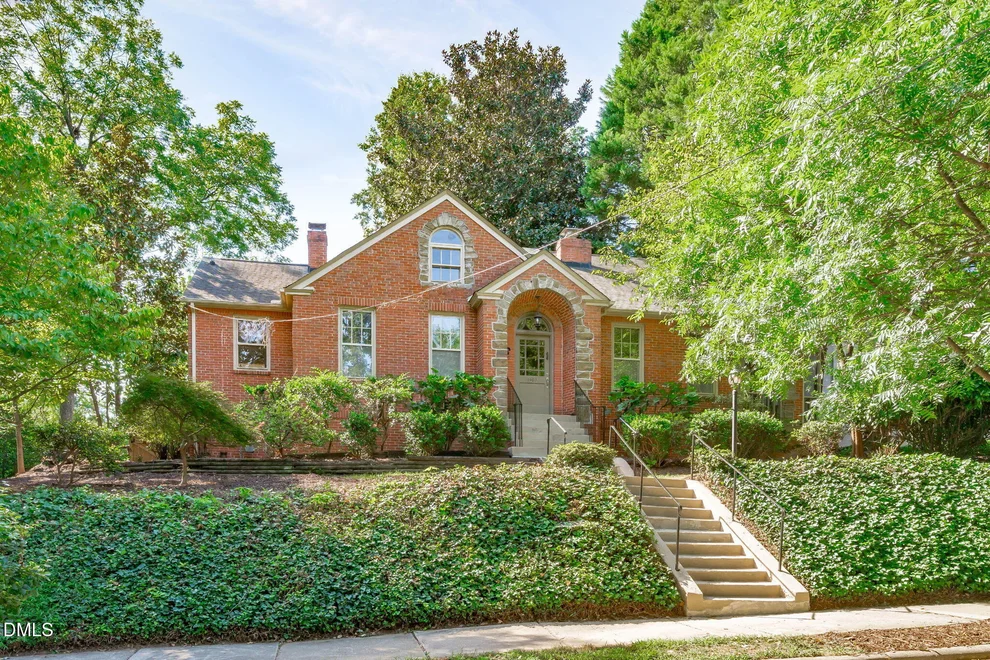 Unit for sale at 1403 Park Drive, Raleigh, NC 27605