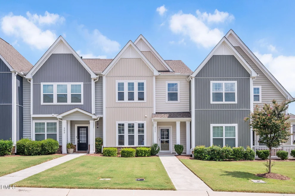 Unit for sale at 211 Amethyst Way, Durham, NC 27703