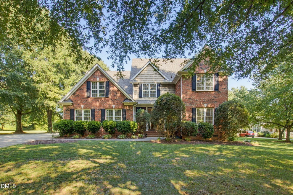 Unit for sale at 5900 Willow Oak Drive, Mebane, NC 27302