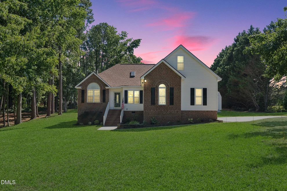 Unit for sale at 719 Rudy Drive, Clayton, NC 27520