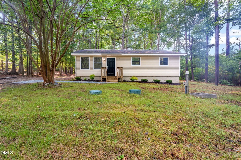 Unit for sale at 613 Locust Road, Hillsborough, NC 27278