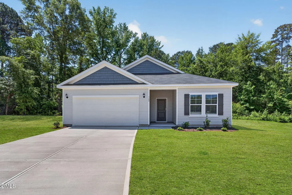 Unit for sale at 140 Muscovy Drive, Four Oaks, NC 27524