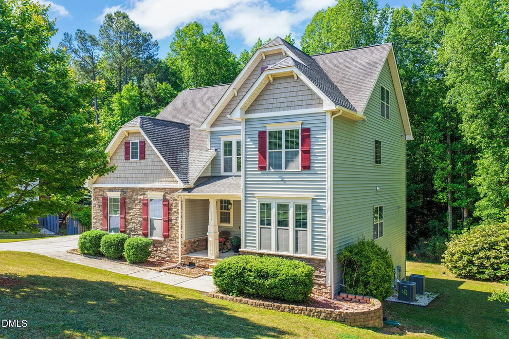 Unit for sale at 369 Ainsley Court, Clayton, NC 27527