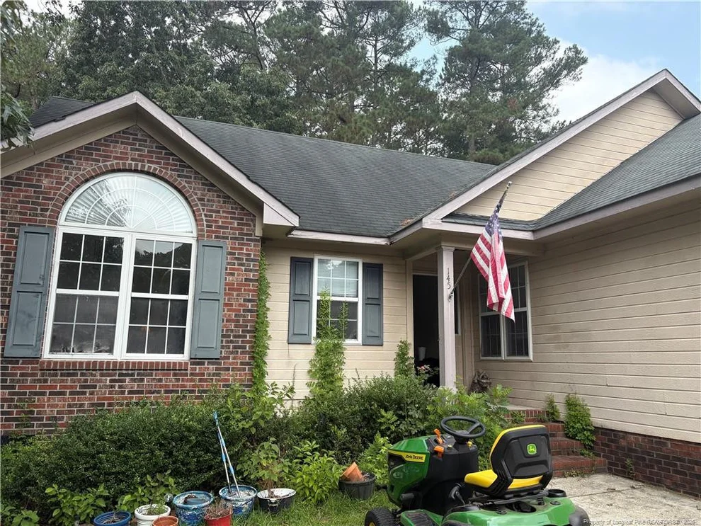Unit for sale at 145 Cornwallis Court, Raeford, NC 28376