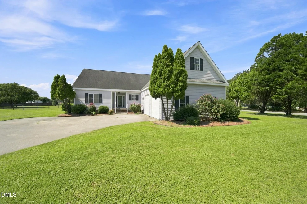 Unit for sale at 1108 Greenmeade Court, Greenville, NC 27858