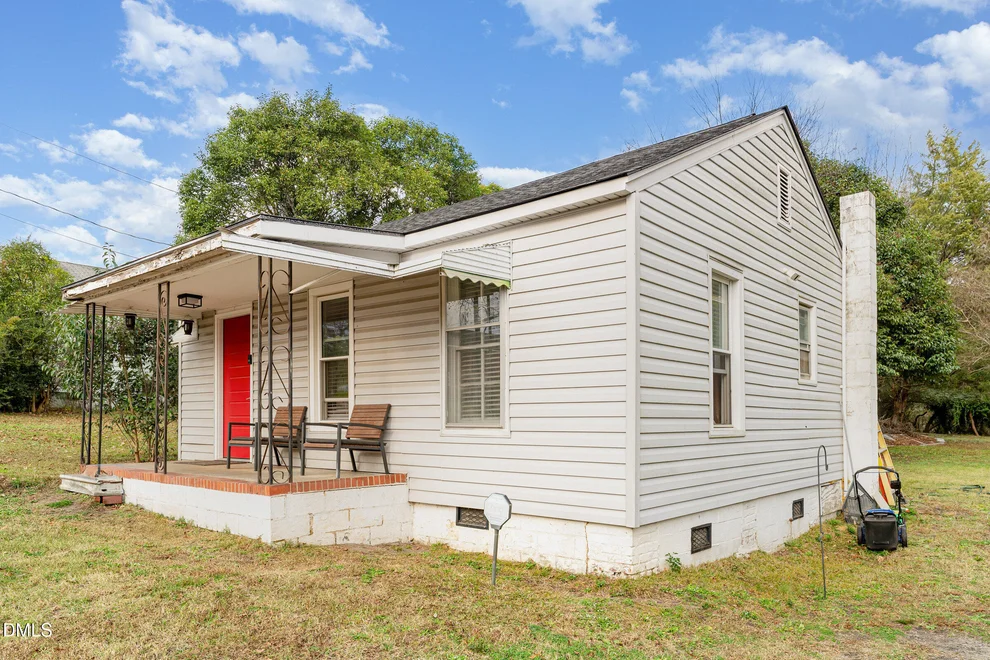 Unit for sale at 330 E Stallings Street, Clayton, NC 27520