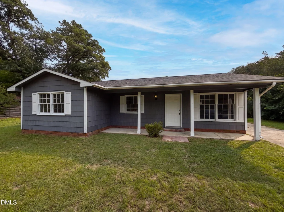 Unit for sale at 6616 Amanda Circle, Fayetteville, NC 28304
